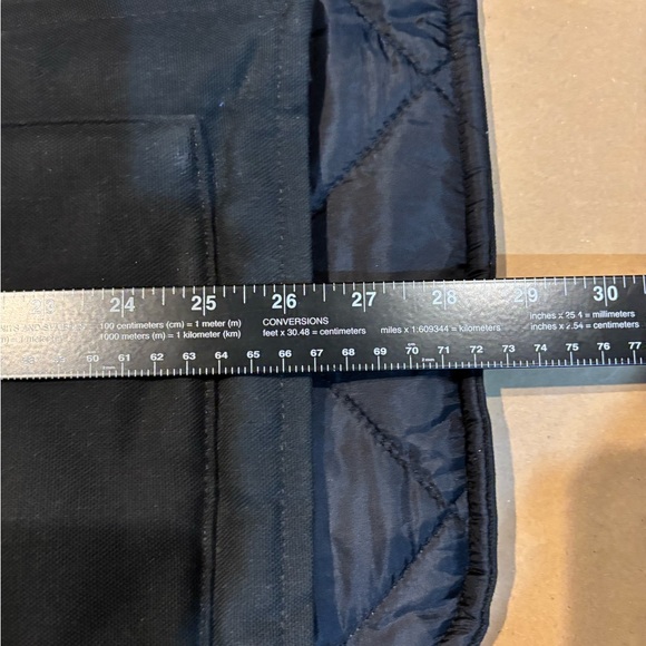 🔥🔥Brand New Carhartt Duck Canvas Black Insulated Vest. Size Large🔥🔥 - Picture 10 of 12